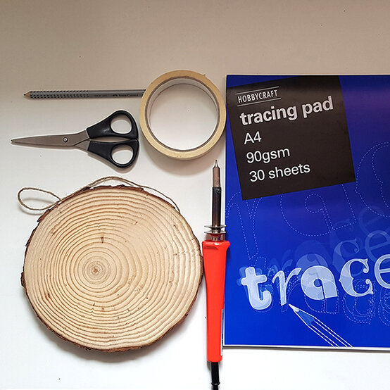 p5_pyrography_step1.jpg?sw=554&q=85