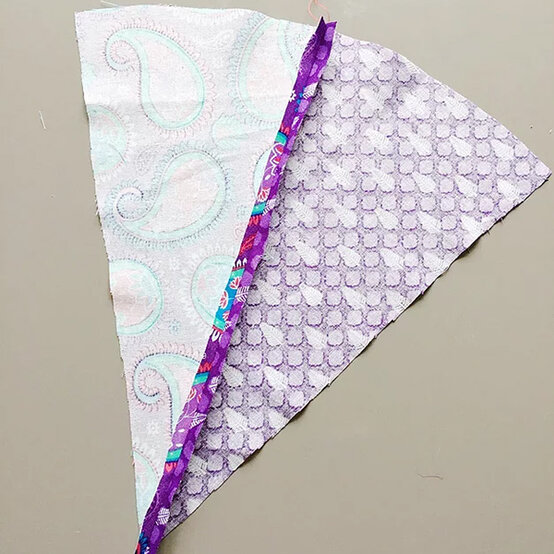 sprocket-cushion-step8.jpg?sw=554&q=85