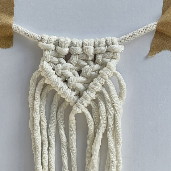 Idea_macrame-stash-busting-_hairclip-STEP6.jpg?sw=554&q=85