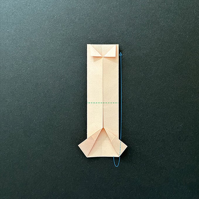 how-to-make-an-origami-fathers-day-card_step-28.jpg?sw=680&q=85