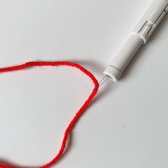 Idea_how-to-make-a-punch-needle-embroidery-hoop_step3b.jpg?sw=554&q=85