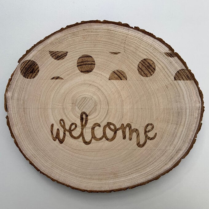 idea_pyrography-welcome-sign_step6b.jpg?sw=680&q=85