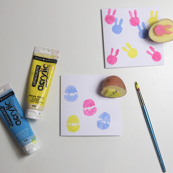 potato-print-cards_in-progress.jpg?sw=554&q=85