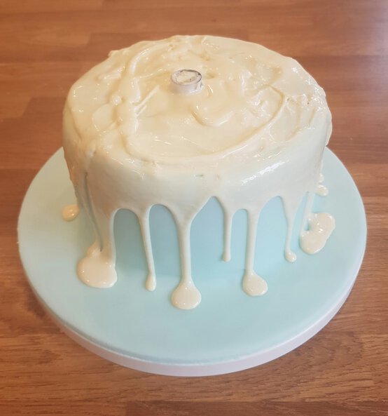 cake-13-957x1024.jpg?sw=554&q=85