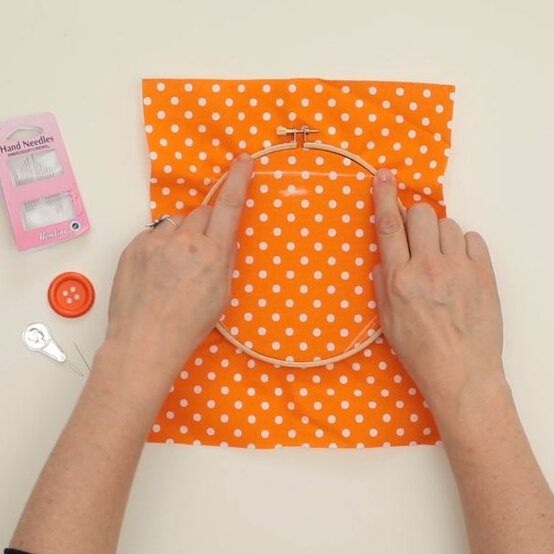 buttonpocket-step14.jpg?sw=554&q=85