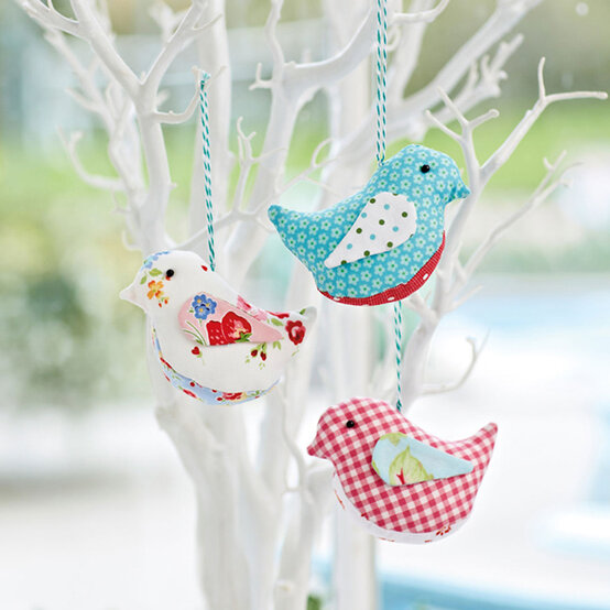 fabric-birds.jpg?sw=554&q=85