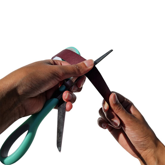 BHM_silhouette_portraits_paper-3.jpg?sw=554&q=85