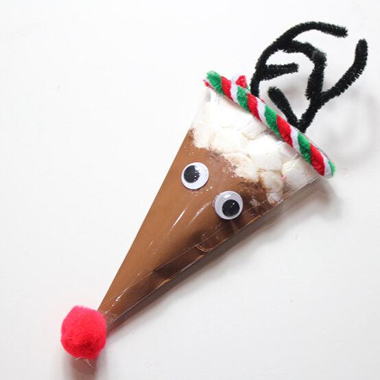 kids-santa-box-8b.jpg?sw=554&q=85