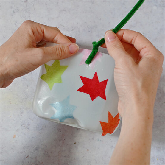 diwali-lanterns-4b.jpg?sw=554&q=85