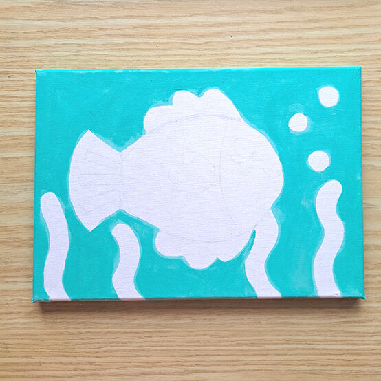 ideas%5Fpainting%2Dideas%2Dfor%2Dkids%5Ffish%5Fstep%2D2a.jpg?sw=554&q=85