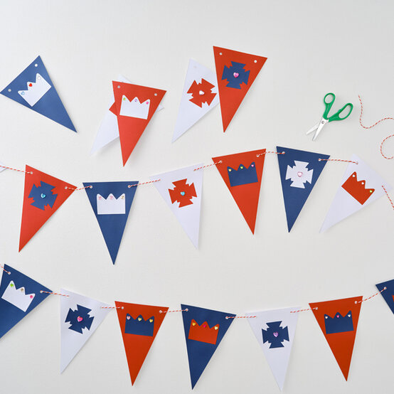 idea_coronation-party-ideas_kids.jpg?sw=554&q=85