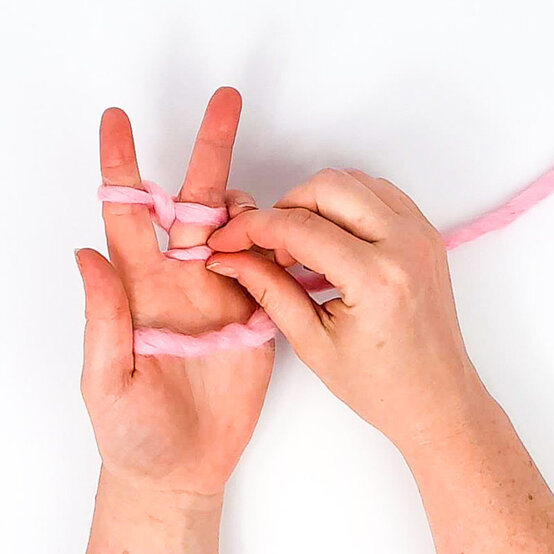 Christmas-Stash-Busting-Ideas_Step-6.jpg?sw=554&q=85