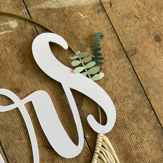 Botanical%20Macrame%20Wedding%20Chair%20Decorations_step%2014_2.jpg?sw=554&q=85