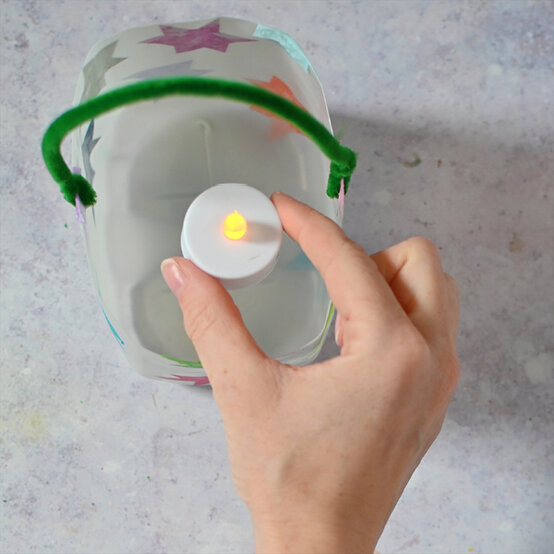 diwali-lanterns-5a.jpg?sw=554&q=85