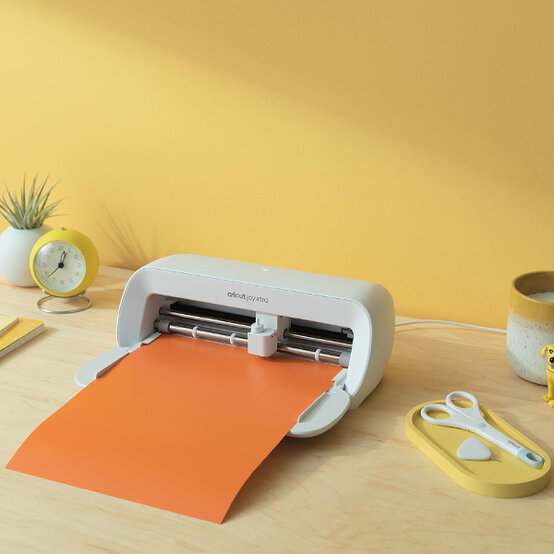 idea_get-started-in-cricut-joy-xtra_about4.jpg?sw=554&q=85