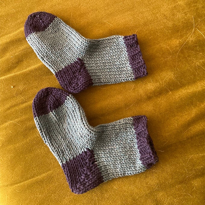 artisan-liz-rome-child's-cotton-socks.jpg?sw=680&q=85