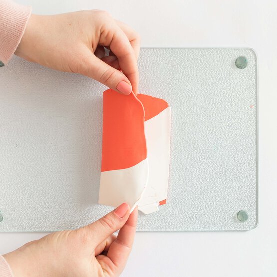 fimo-coral-lantern-step-2_2.jpg?sw=554&q=85