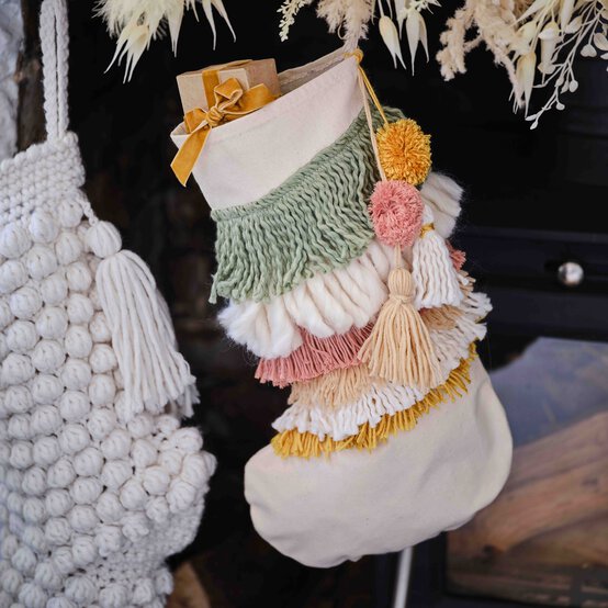 Idea_boho-projects-to-make-for-christmas_1.jpg?sw=554&q=85