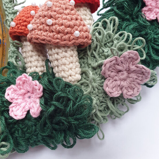 idea_hidden-garden-wreath_step1c.jpg?sw=554&q=85