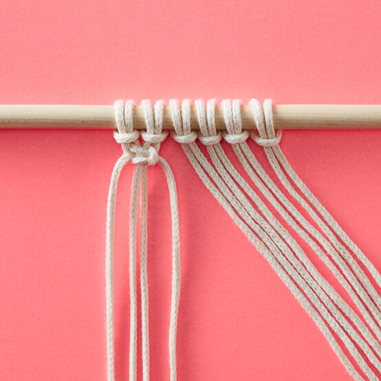 idea_get-started-in-macrame-square_step5.jpg?sw=554&q=85