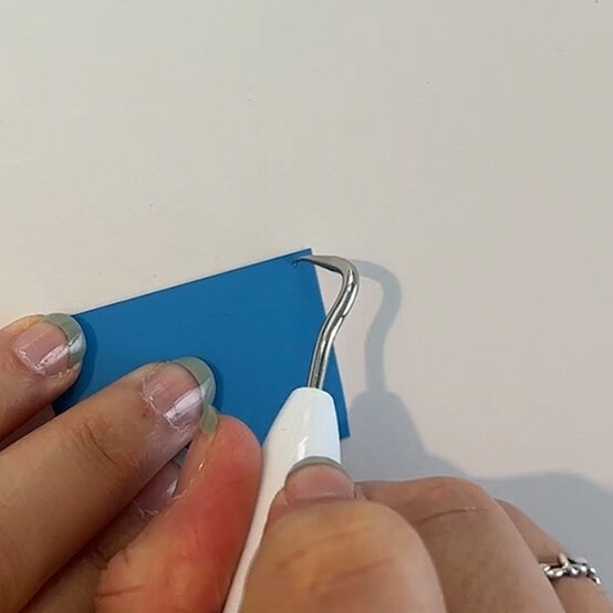 ways-to-customise-clothing-for-Pride_cricut-3.jpg?sw=554&q=85