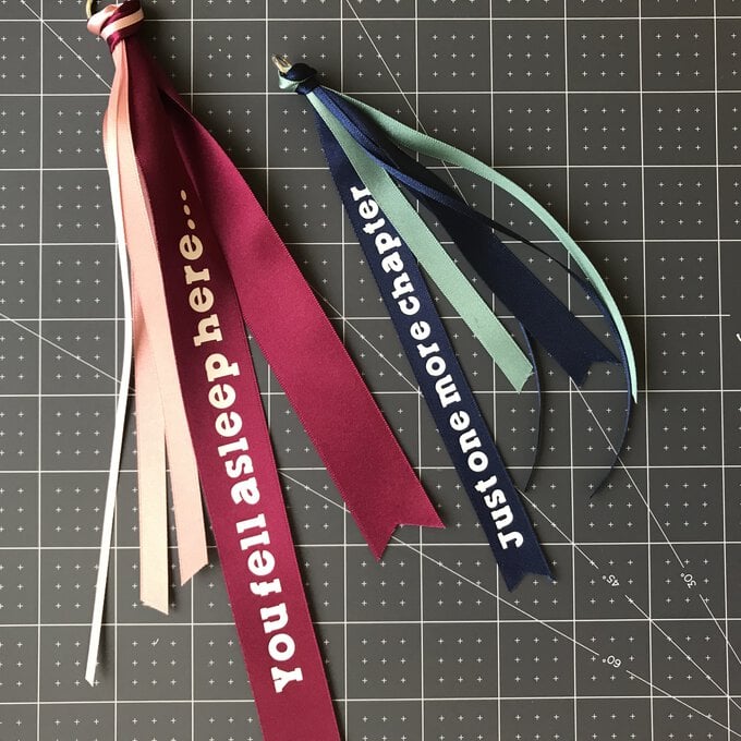ribbon-bookmarks-step_10.jpg?sw=680&q=85