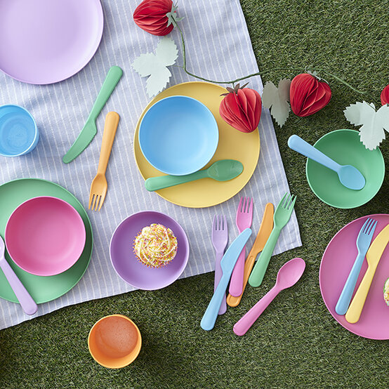 easter%2Dpicnic%2D2026.jpg?sw=554&q=85