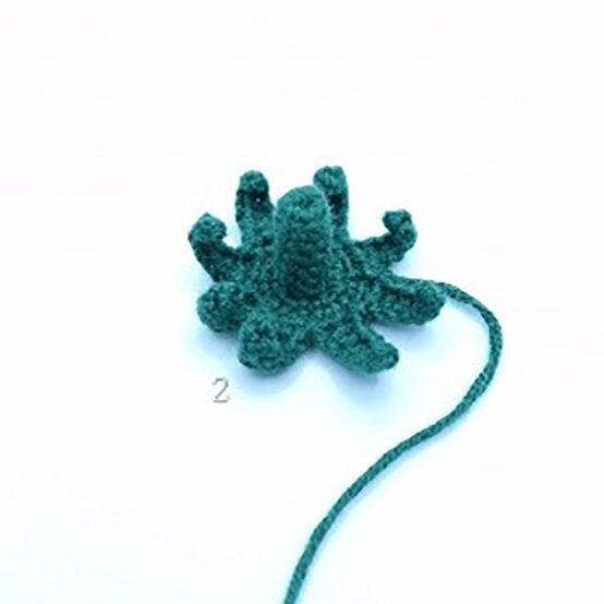 Idea_How-to-crochet-vegetables_Tomato2.jpg?sw=554&q=85