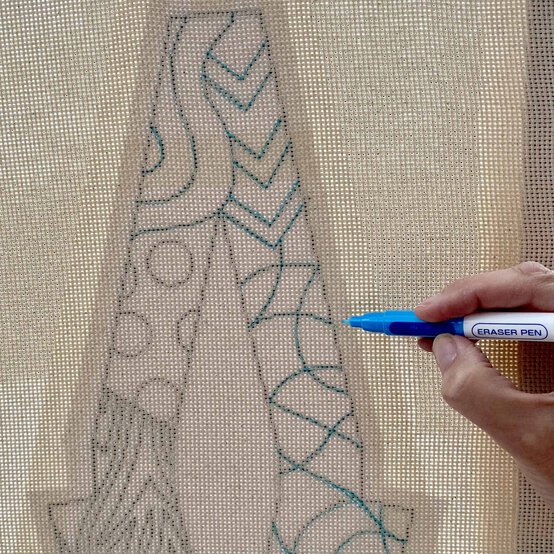 Idea_how-to-make-a-3d-punch-needle-letter_step3.jpg?sw=554&q=85