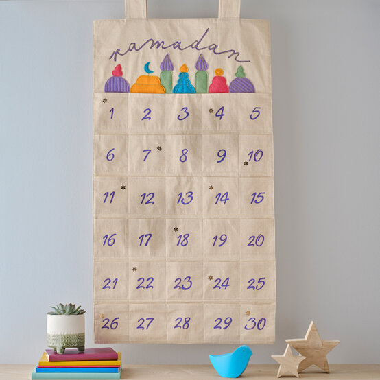 idea_projects-to-make-for-ramadan_calendar.jpg?sw=554&q=85