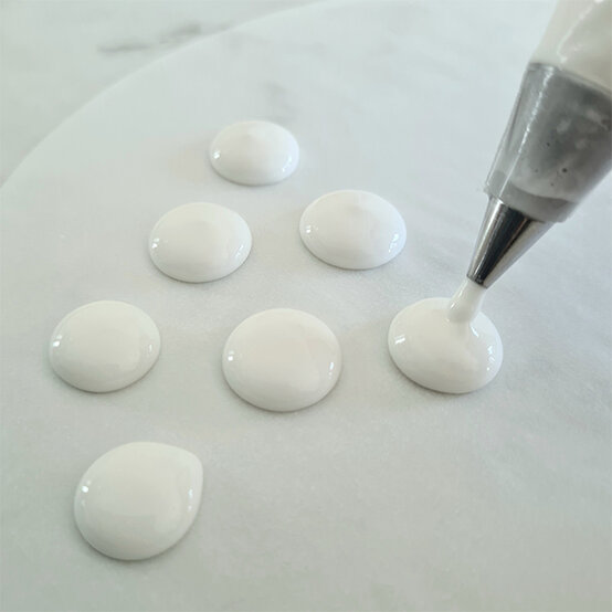 how-to-make-kilt-shortbread-biscuits_step-11a.jpg?sw=554&q=85