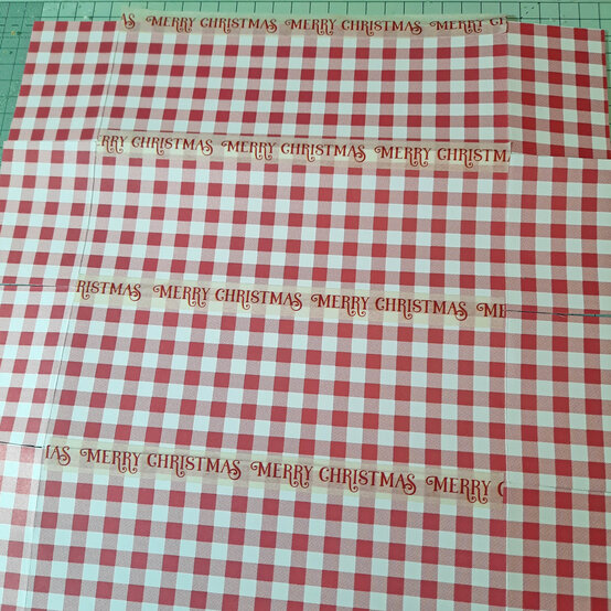 three-ways-to-make-handmade-christmas-gift-wrap_gift-box_sheet4.jpg?sw=554&q=85