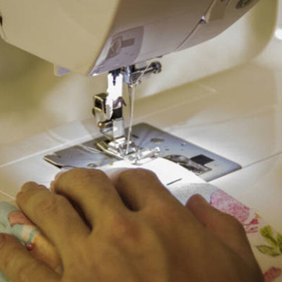 zip-free-cushion-cover-8.jpg?sw=554&q=85