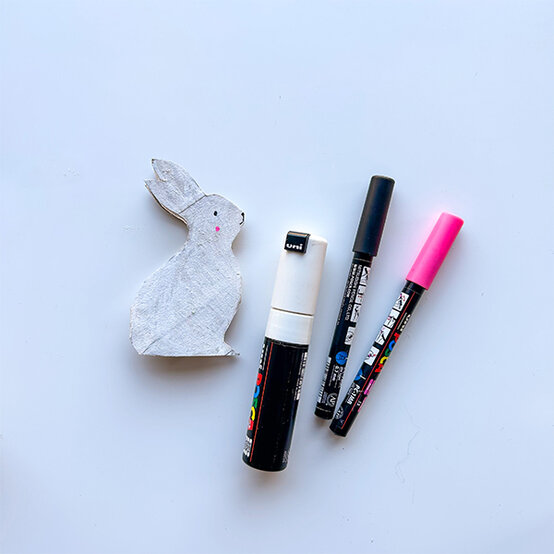 spring-crafts-for-kids_1b.jpg?sw=554&q=85