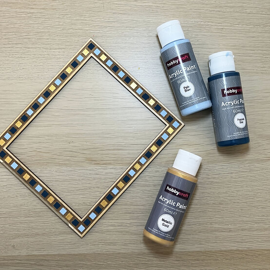 Idea_glowforge-how-to-make-a-personalised-frame_step11.JPG?sw=554&q=85