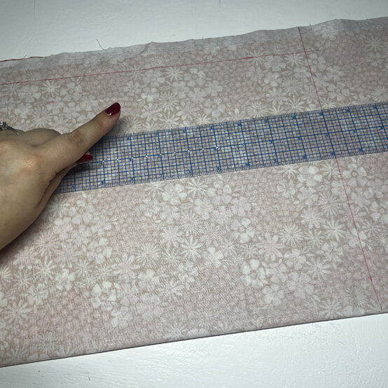 idea%5Fhow%2Dto%2Dsew%2Da%2Dquilted%2Dlaptop%2Dbag%5Fstep1b.jpg?sw=554&q=85