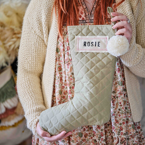 idea_stocking-ideas-to-make-this-christmas_quilted.jpg?sw=554&q=85