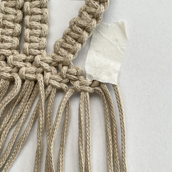 how_to_make_macrame_bunny_plant_pods_step-18.jpg?sw=554&q=85