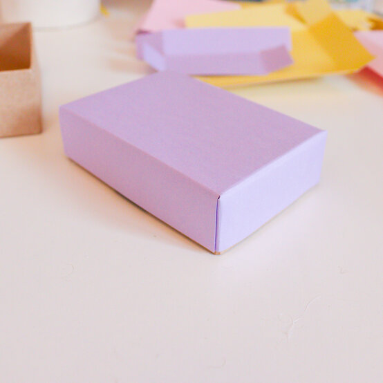 cricut_how-to-make-ice-lolly-treat-boxes_step3.jpg?sw=554&q=85