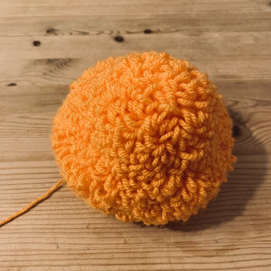 how-to-crochet-a-highland-cow_body_front.jpg?sw=554&q=85