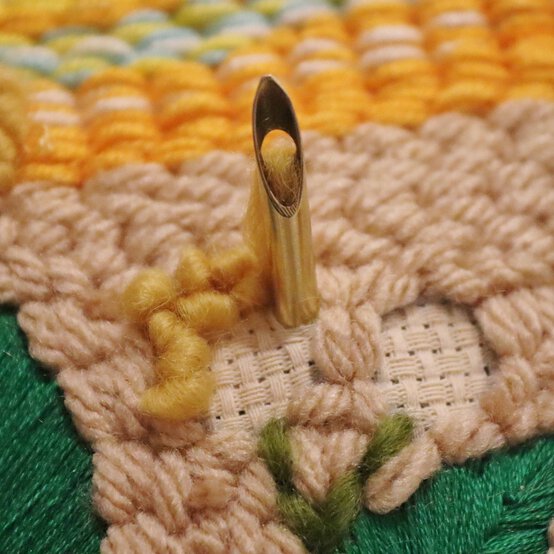 punch-needle-portrait-16.jpg?sw=554&q=85