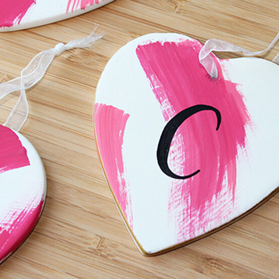 idea_valentines-home-decor-projects_brushstroke.jpg?sw=554&q=85