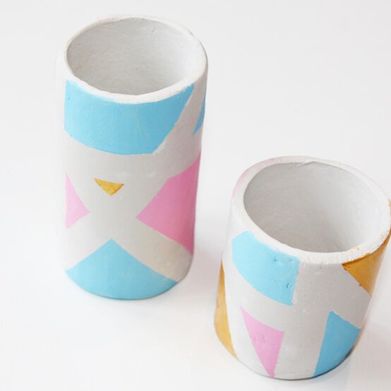 mini-clay-pots-7-edit.jpeg?sw=554&q=85