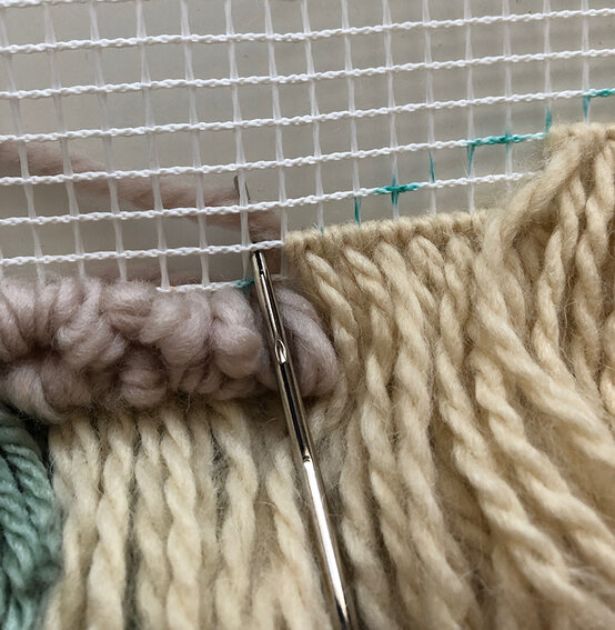 Idea_How-to-make-a-latch-hook-tree_Step-6.JPG?sw=554&q=85