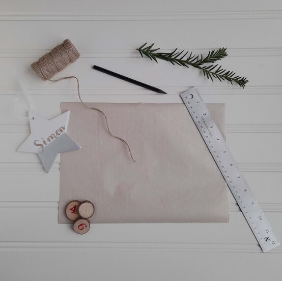 paper-bag-step-1.jpg?sw=554&q=85