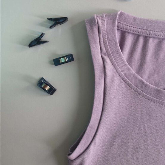 Ombre%20dyed%20children%27s%20dress_Step5_3.jpg?sw=554&q=85