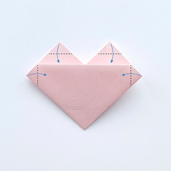 idea_origami-heart-card_step7.jpg?sw=554&q=85