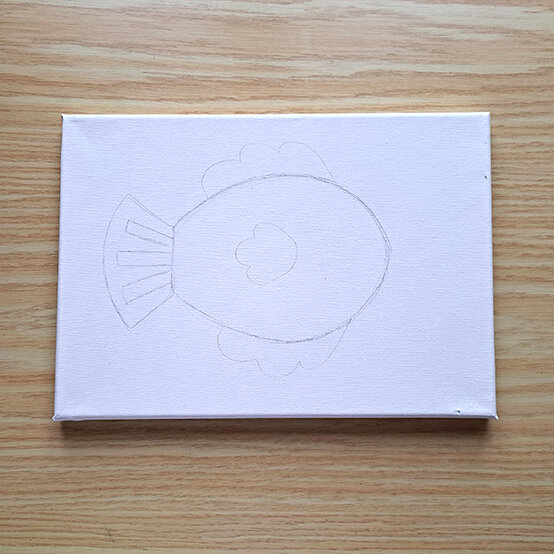 ideas%5Fpainting%2Dideas%2Dfor%2Dkids%5Ffish%5Fstep%2D1b.jpg?sw=554&q=85