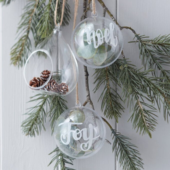 greenery-fillable-baubles.jpg?sw=680&q=85