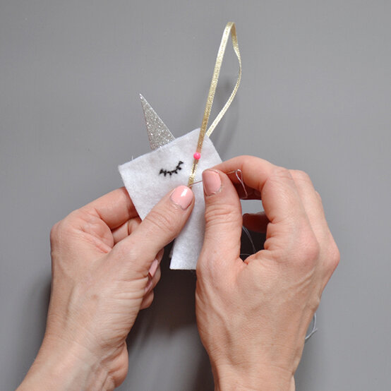 unicorn-hobby-horses9.jpg?sw=554&q=85